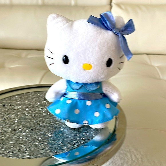 **SOLD** HELLO KITTY Plush w/ crinoline dress! - Picture 2 of 6